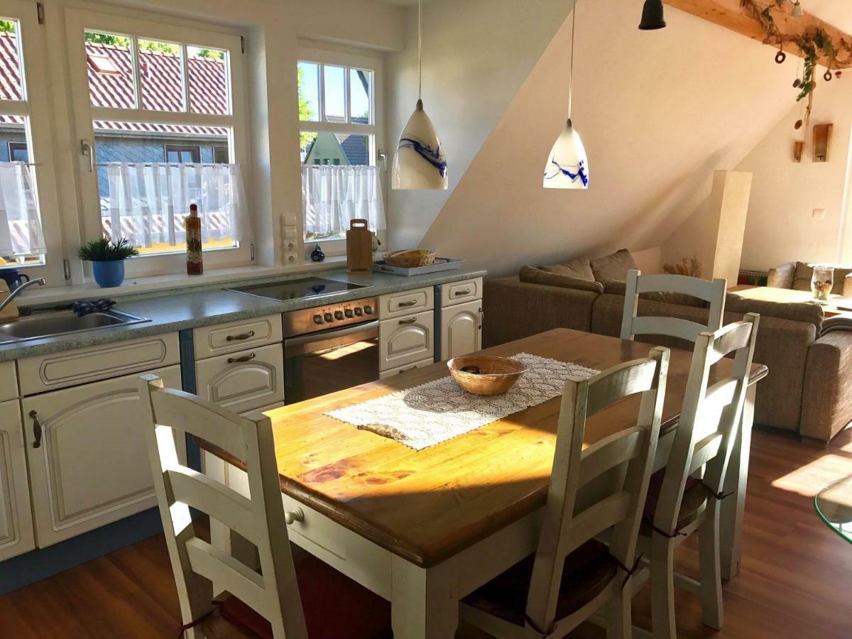 Haus Jui Lägenhet Zingst Exteriör bild